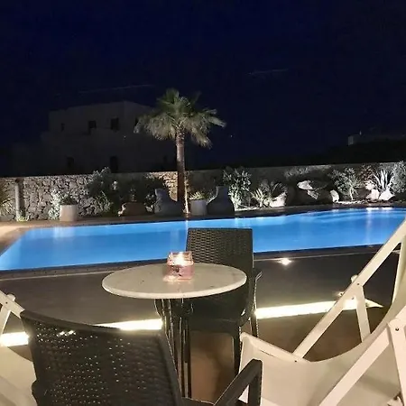 ゲストハウス Queen Boutique Mykonos Town