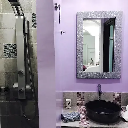 Queen Boutique Πανσιόν 3*