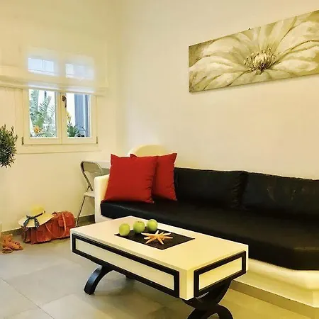 Πανσιόν Queen Boutique